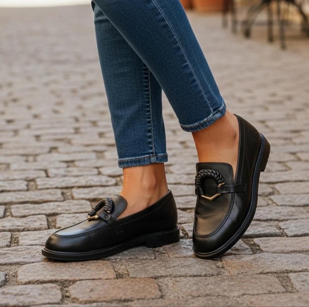 Schutz Rhino Loafers In Black Size 9.5B NWOB
